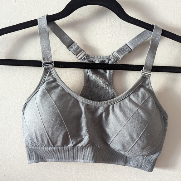 Puma Sports Bra - Picture 1 of 2